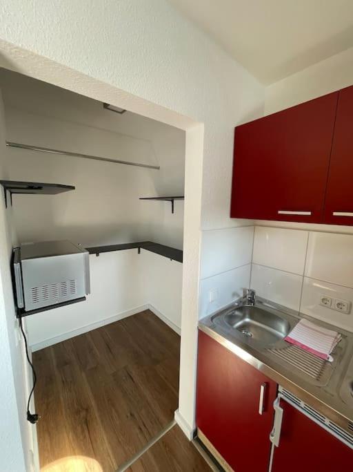 Buntes Wohnen In Dueren Apartment